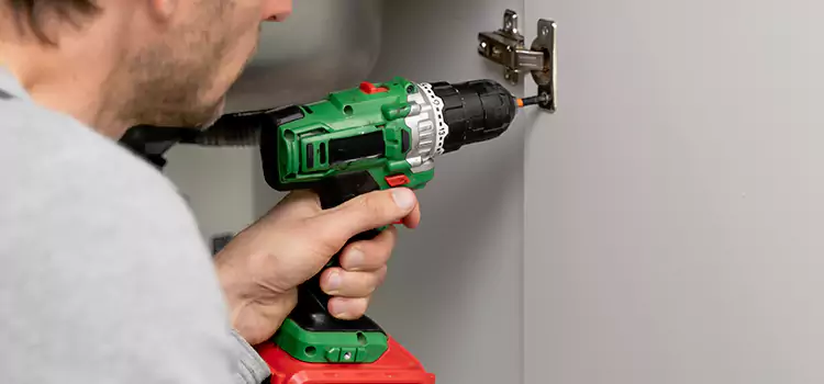 Commercial Door Hinge Repair Norco