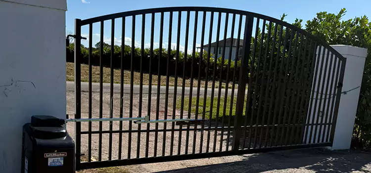 Driveway Fence Repair Norco
